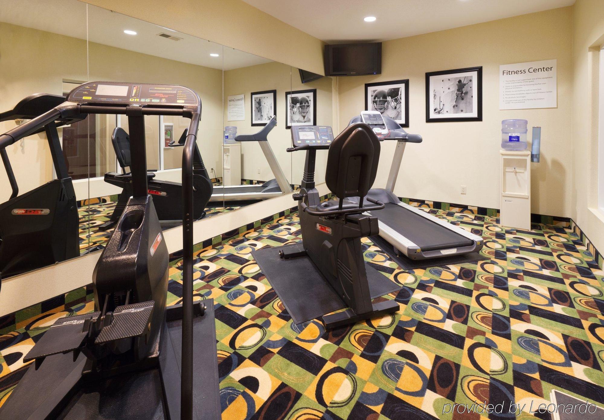 Holiday Inn Express Hotel & Suites Burlington By Ihg Servizi foto